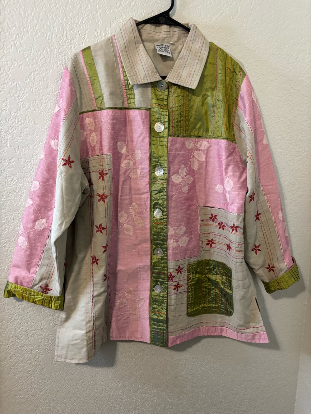 Parsley & Sage Patchwork Button-Front Blazer in Pink and Green - Picture 2 of 8
